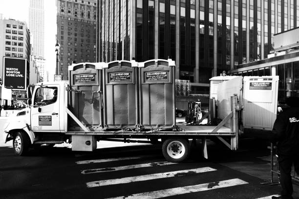 Best Affordable portable toilet rental  in Larimore, ND